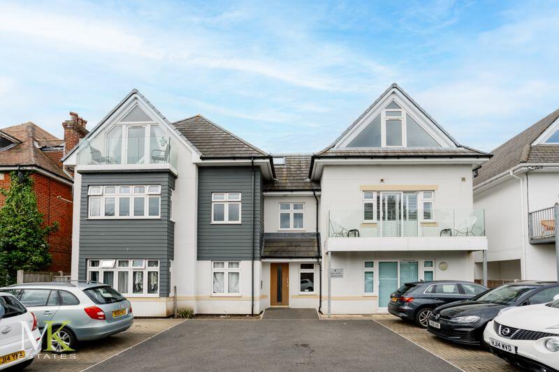 2 bedroom apartment for sale in Southbourne, Bournemouth, BH6