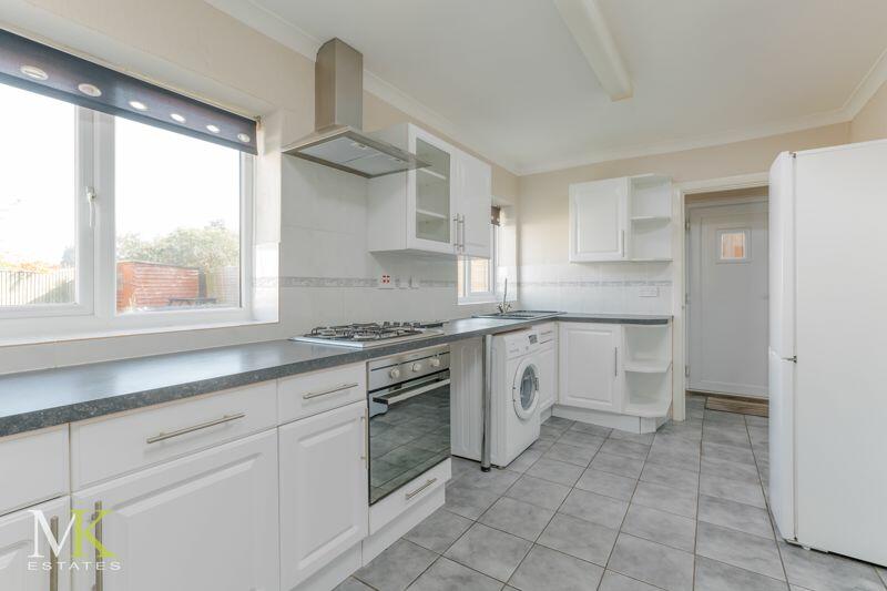 Additional property image - Burns Road, Southbourne