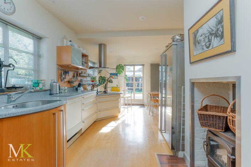 Additional property image - Hursley Close, Boscombe East