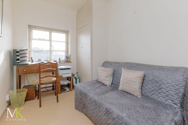 Additional property image - Hursley Close, Boscombe East