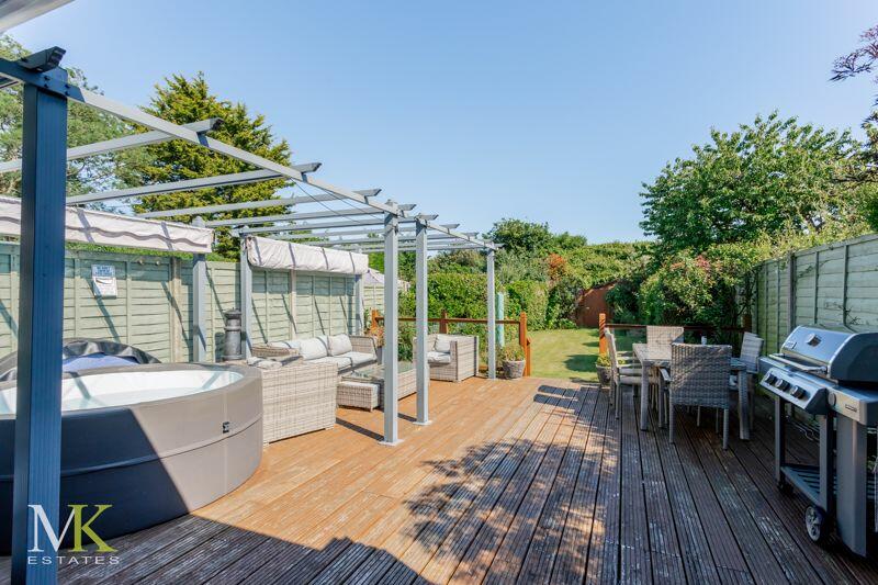 Additional property image - Southwick Road, Southbourne
