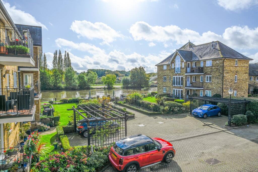 Main image of property: Swan Walk, Shepperton, TW17