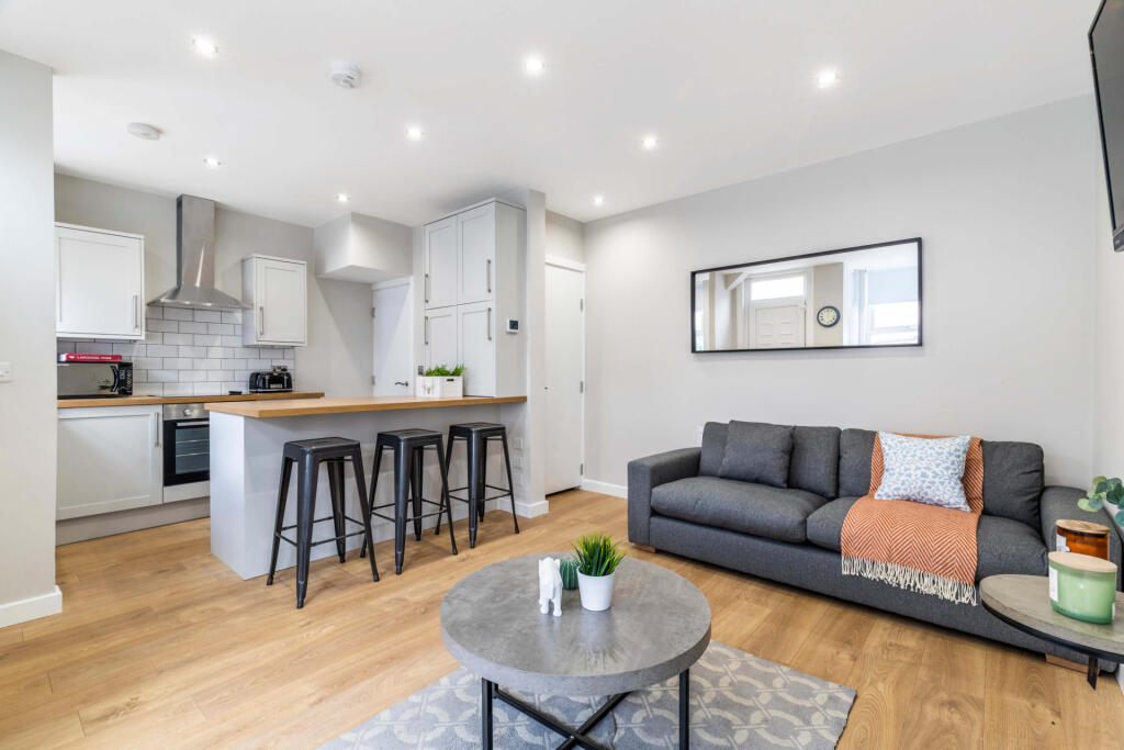 Main image of property: Beechwood Terrace, Leeds