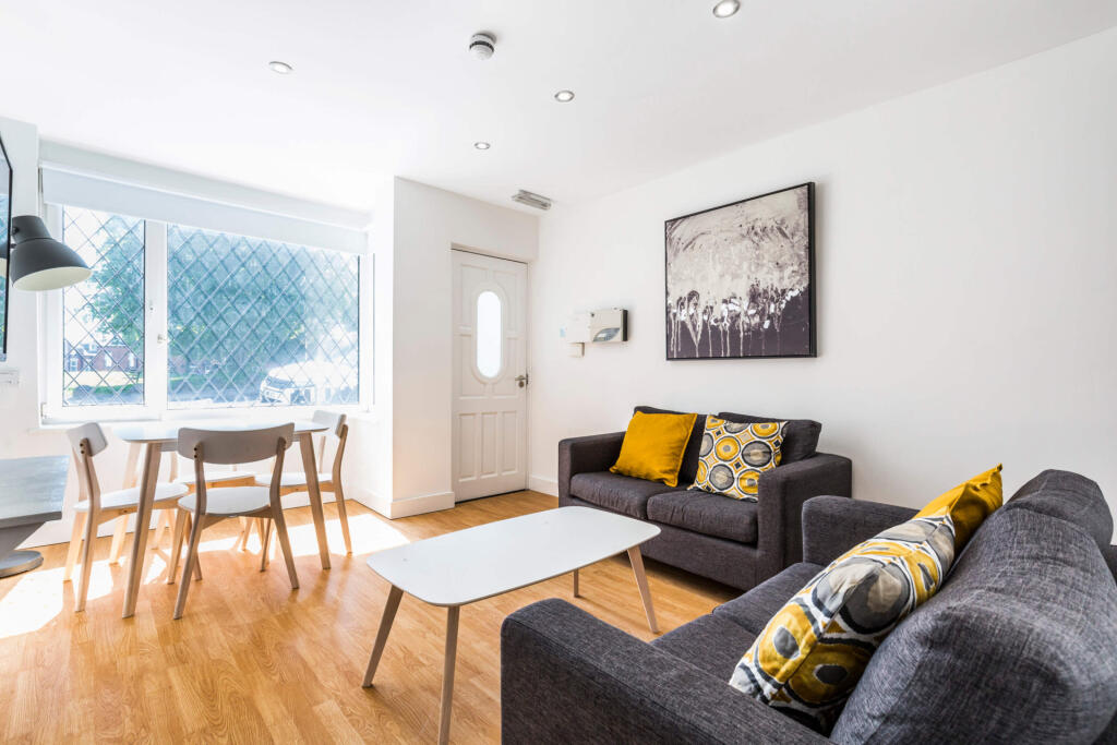 Main image of property: Hartley Crescent, Leeds