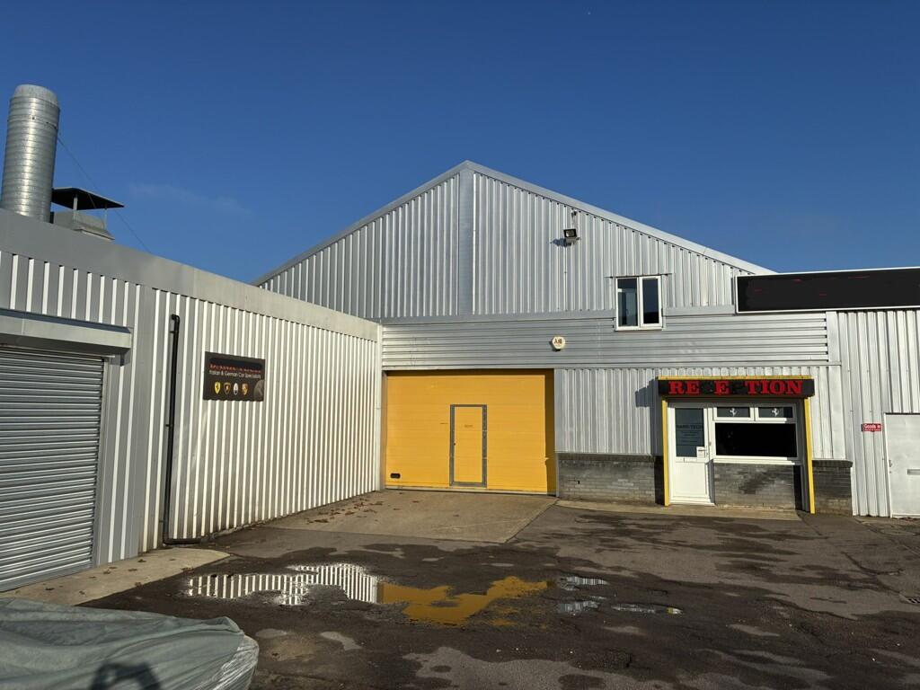 Main image of property: Cowley Road, Cambridge, CB4 0DL