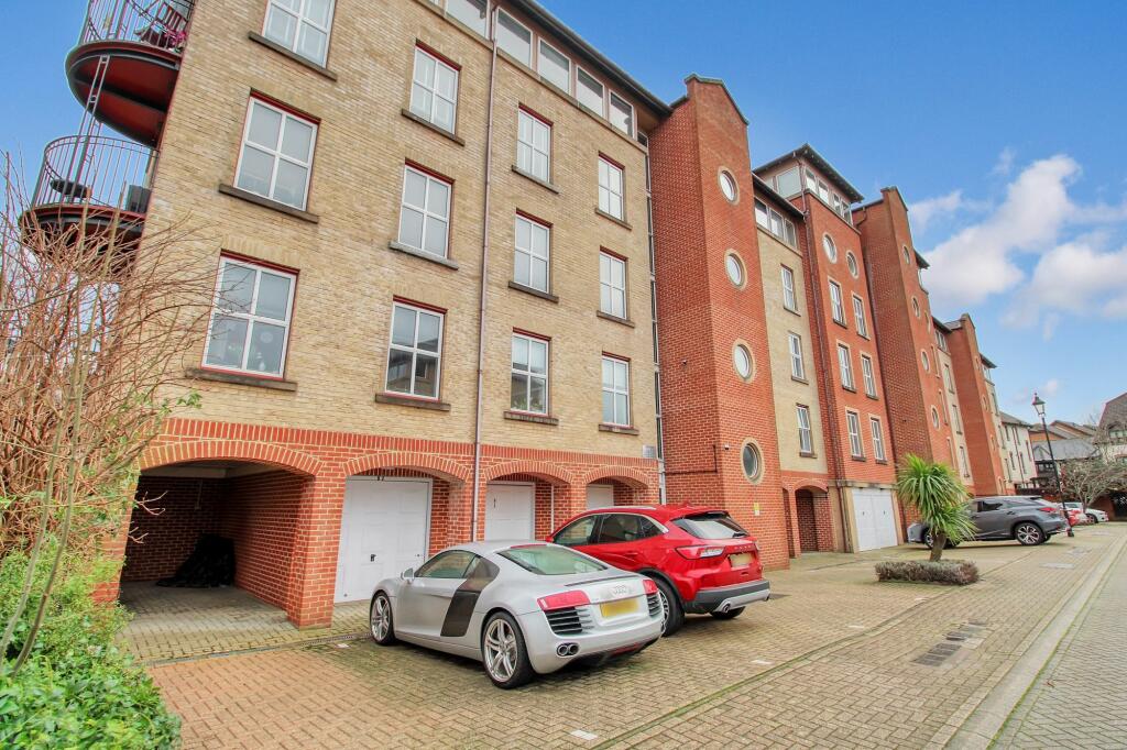 2 bedroom apartment for sale in Andes Close, Southampton, SO14