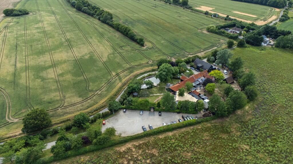 Main image of property: Old Essex Barn, Cranes Lane, Kelvedon, Essex, CO5 9AX