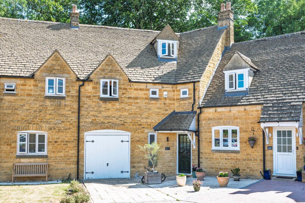 Main image of property: Oakeys Close, Stow On The Wold, GL54