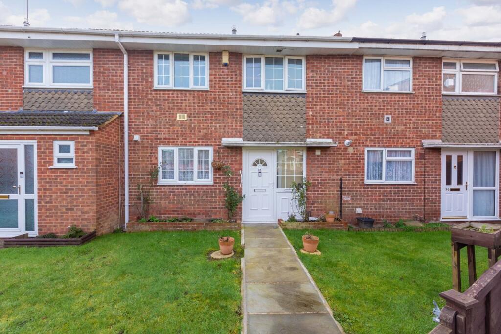 Main image of property: Crown Meadow, Colnbrook, SL3