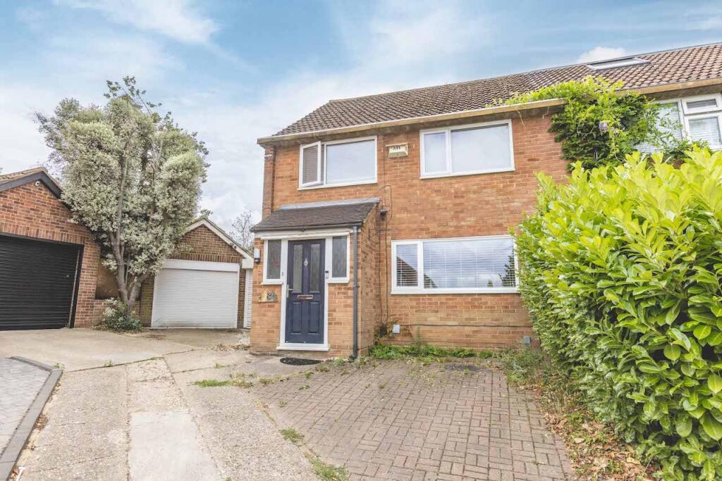 Main image of property: Barton Road, Langley, SL3