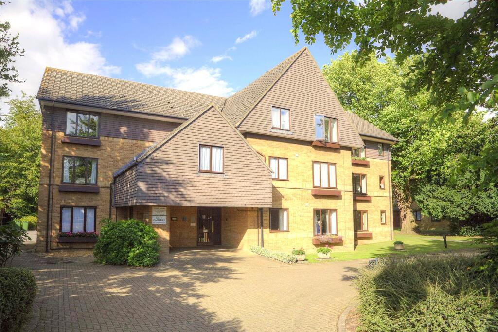Main image of property: Cherry Hinton Road, Cambridge, Cambridgeshire, CB1