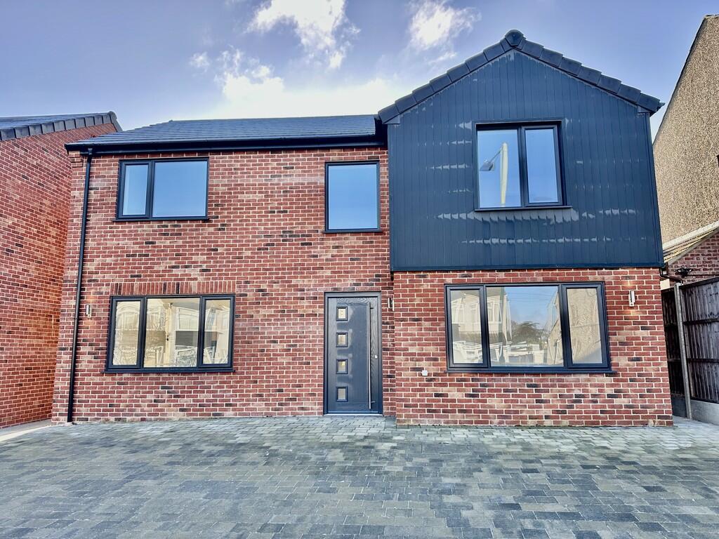 Main image of property: Colville Road, Oulton Broad