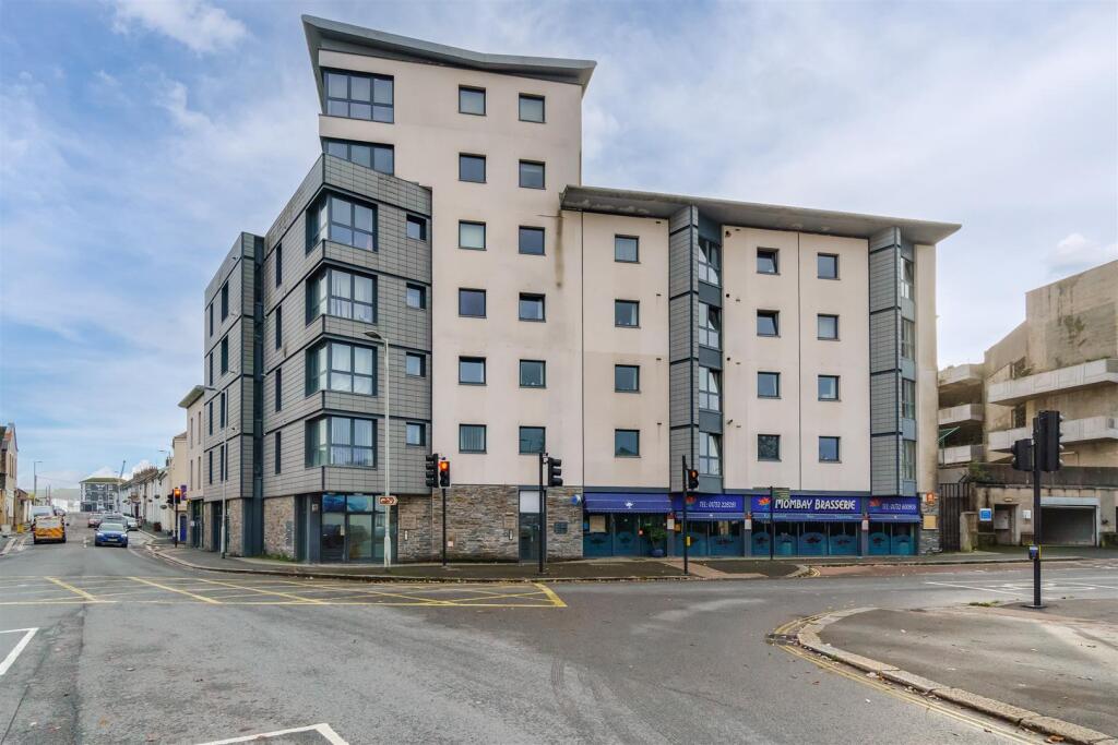 Main image of property: 2 Lockyers Quay, Plymouth