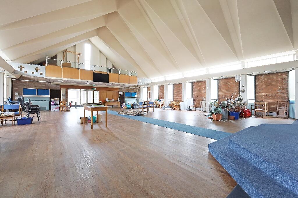 Additional property image - Hawes Lane, West Wickham, BR4