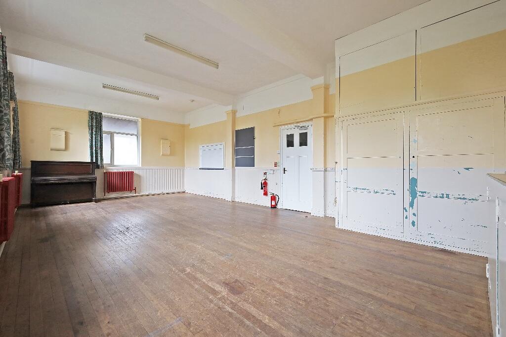 Additional property image - Hawes Lane, West Wickham, BR4