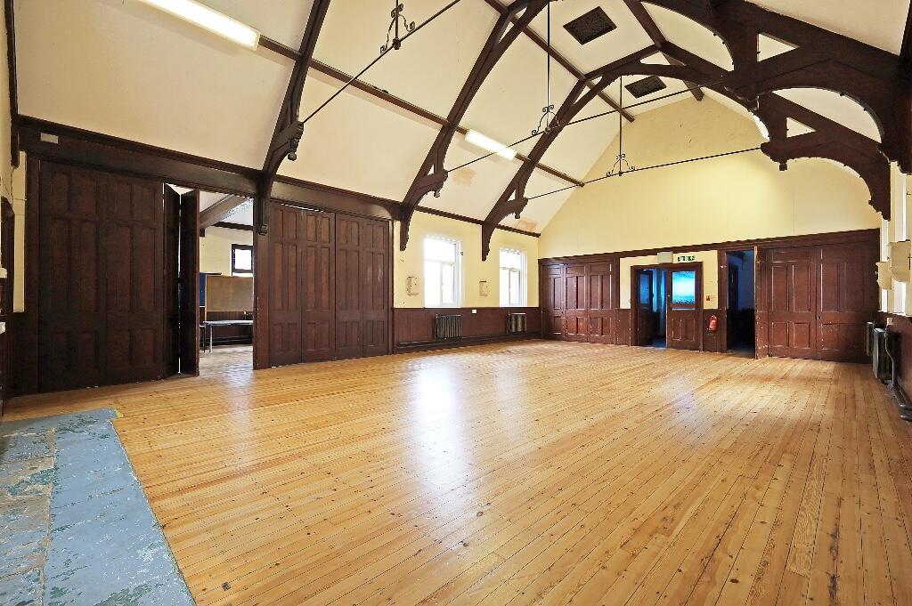 Additional property image - Hawes Lane, West Wickham, BR4