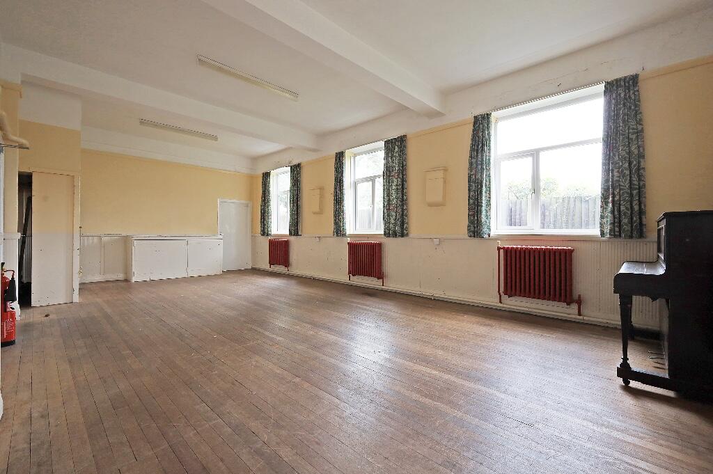 Additional property image - Hawes Lane, West Wickham, BR4