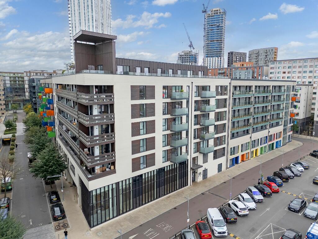 Main image of property: Waterside Way, London, N17
