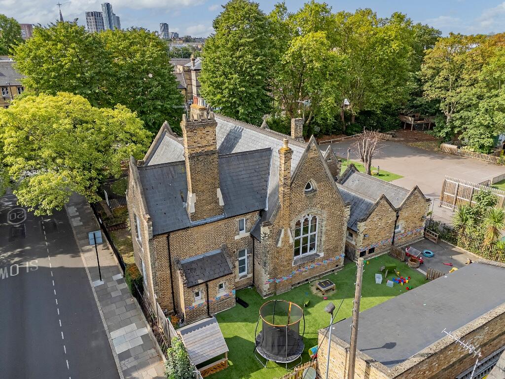 Main image of property: Avenue Road, London, N15