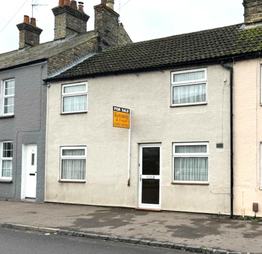 3 bedroom cottage for sale in High Street, Arlesey, SG15