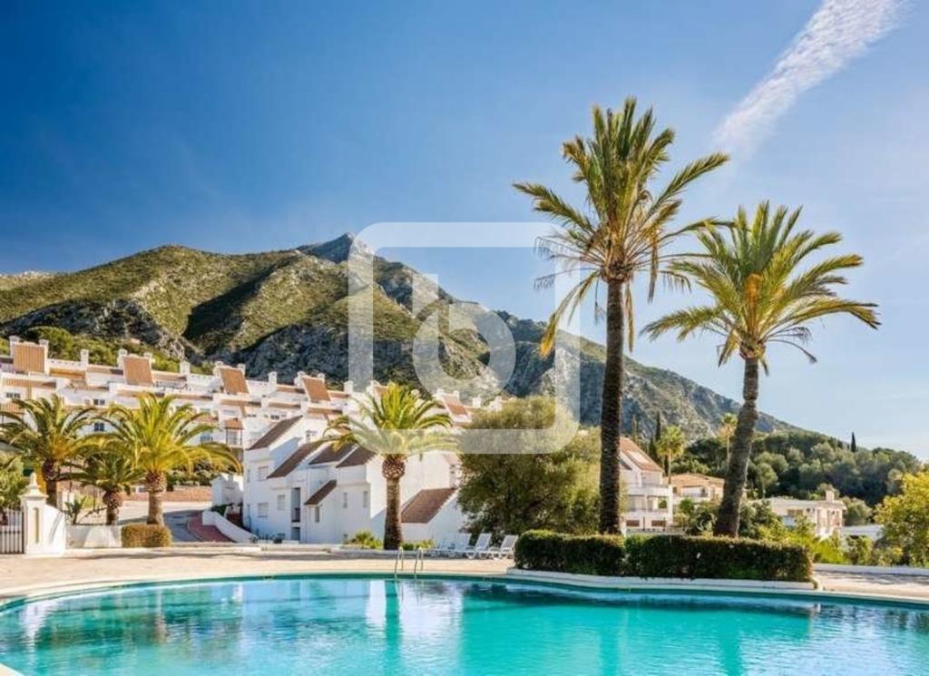 2 bedroom villa for sale in Marbella, Costa Del Sol, 29660, Spain