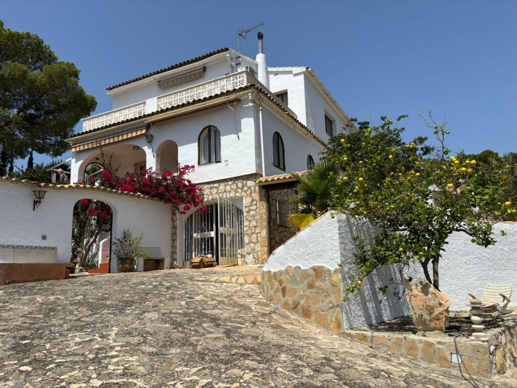 Main image of property: Valencia, Alicante, Moraira