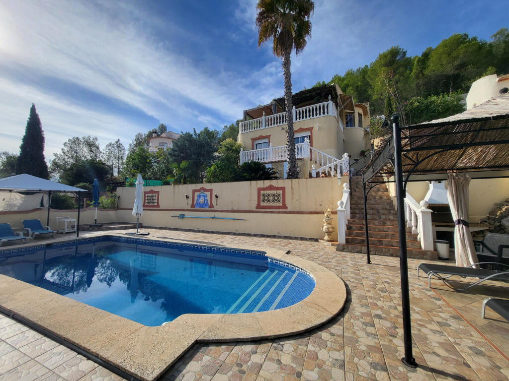 Main image of property: Valencia, Valencia, Villalonga