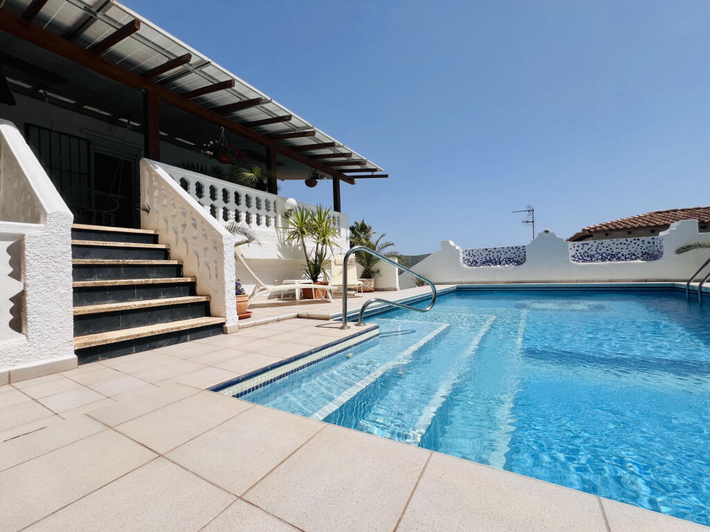 Main image of property: Valencia, Valencia, Gandía