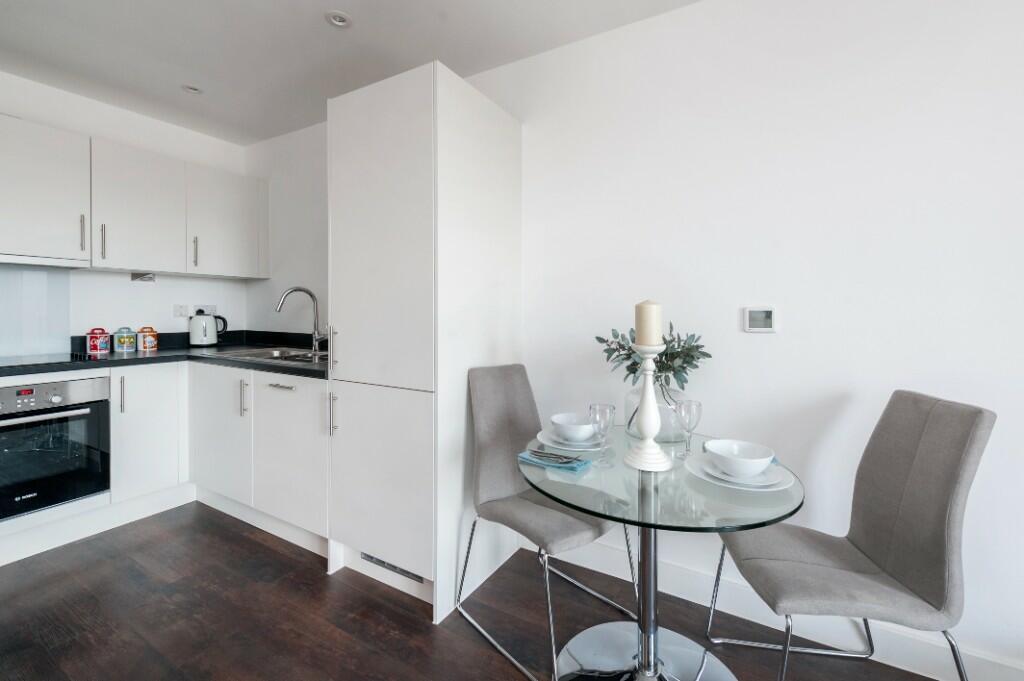 Additional property image - Midland Road, Bath, Somerset, BA2