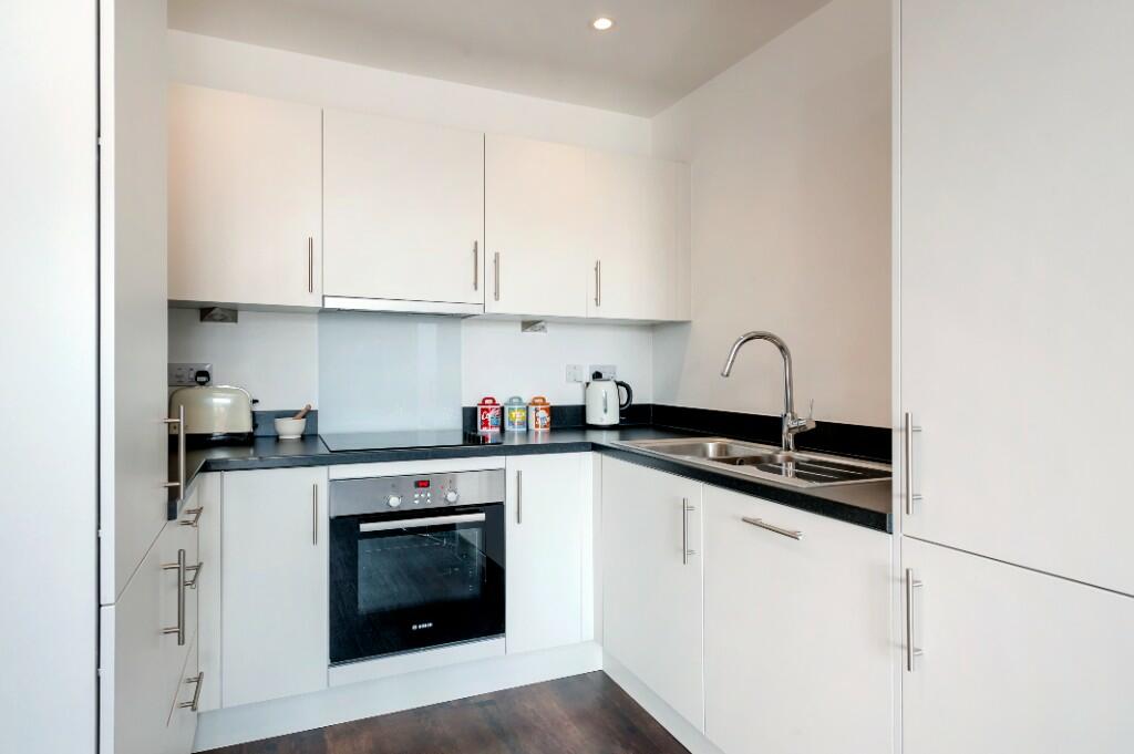 Additional property image - Midland Road, Bath, Somerset, BA2