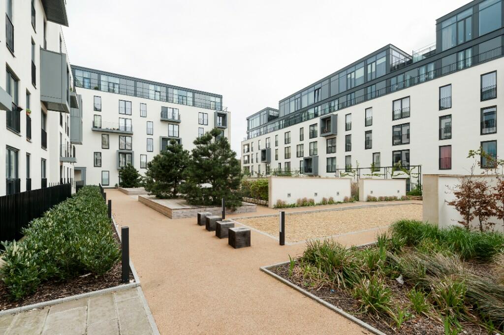 Additional property image - Frederick House, Midland Road, Bath, Somerset, BA2