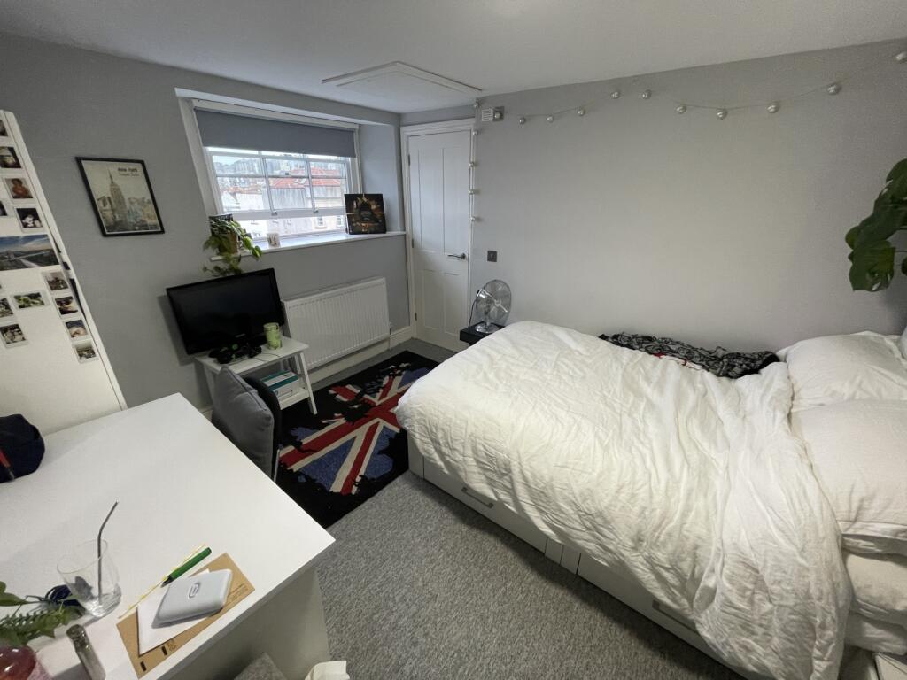 Additional property image - Whiteladies Road, Clifton, Bristol, BS8
