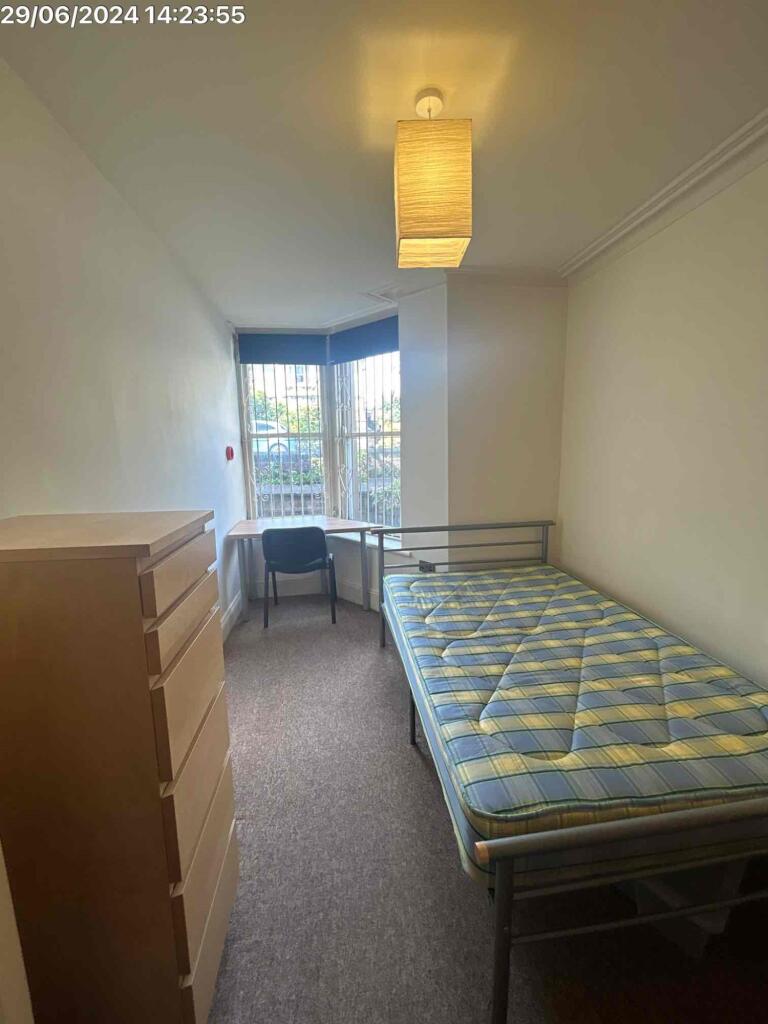 Additional property image - Alma Road, Clifton, Bristol, BS8