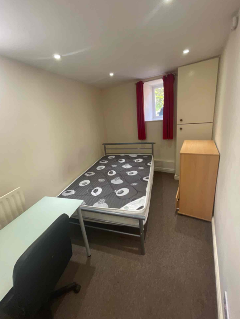 Additional property image - Zetland Road, Redland, Bristol, BS6