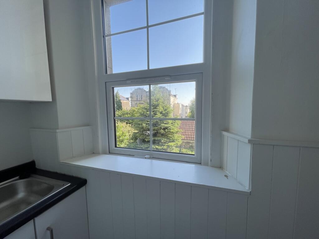 Additional property image - Victoria Walk, Cotham, Bristol, BS6