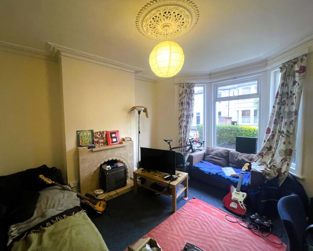 Additional property image - Ash Road, Horfield, Bristol, BS7