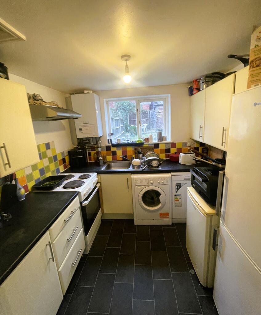 Additional property image - Ash Road, Horfield, Bristol, BS7