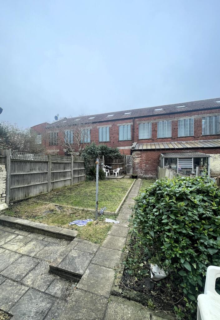 Additional property image - Ash Road, Horfield, Bristol, BS7