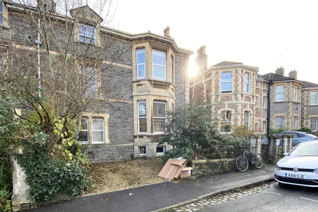 Main image of property: Ravenswood Road, Cotham, Bristol, BS6