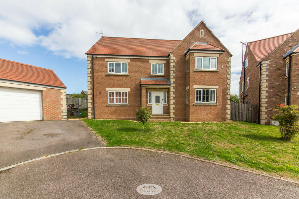 4 bedroom detached house for sale in The Haven, Kiveton Park Station