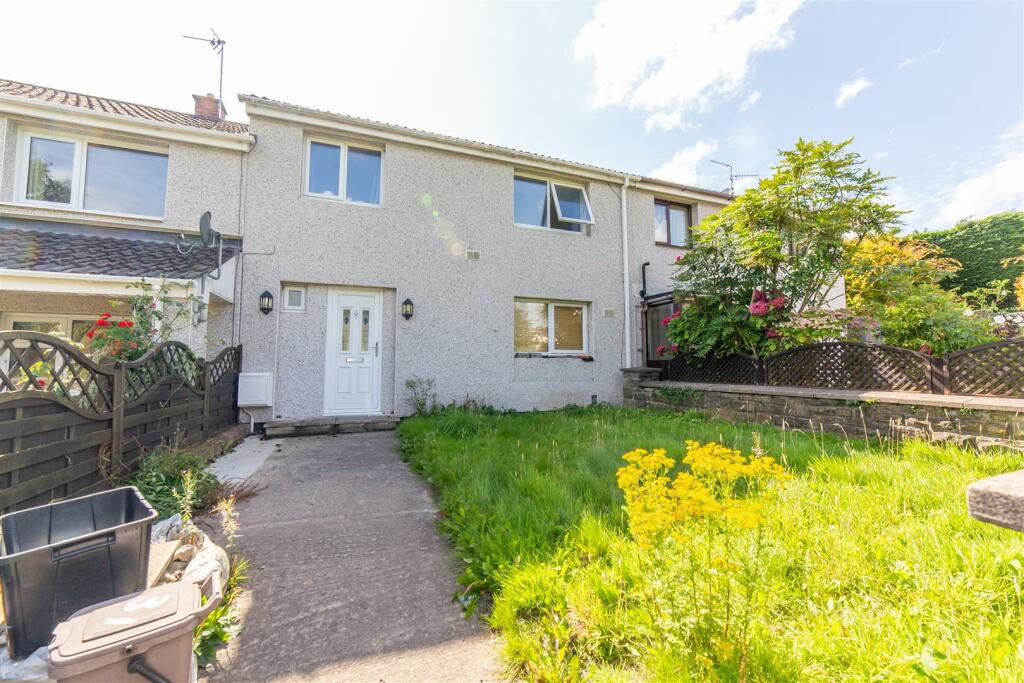 3 bedroom terraced house for sale in Blenheim Road, St. Dials, Cwmbran