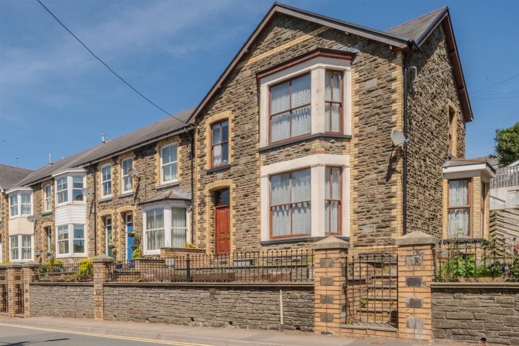 Main image of property: Cwmavon Road, Blaenavon, Pontypool