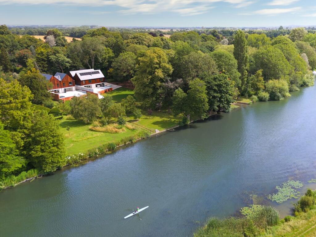 Main image of property: Balfour House, Burcot, OX14
