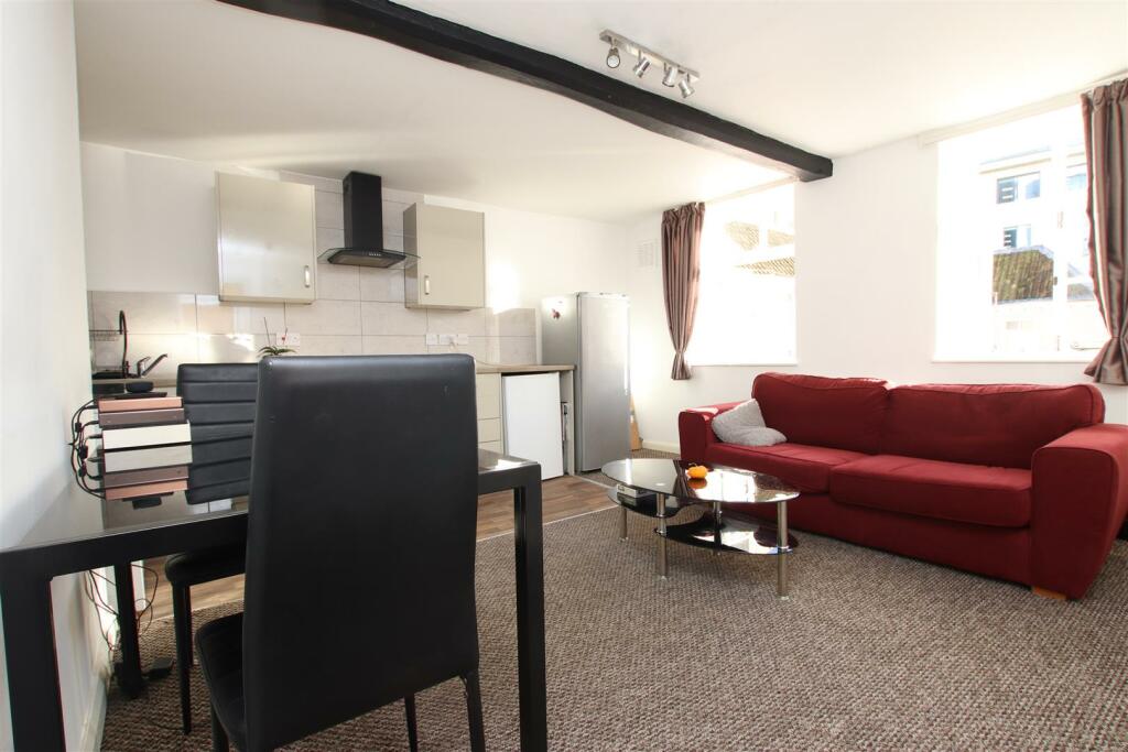 1 bedroom flat for rent in King Street, Bristol, BS1