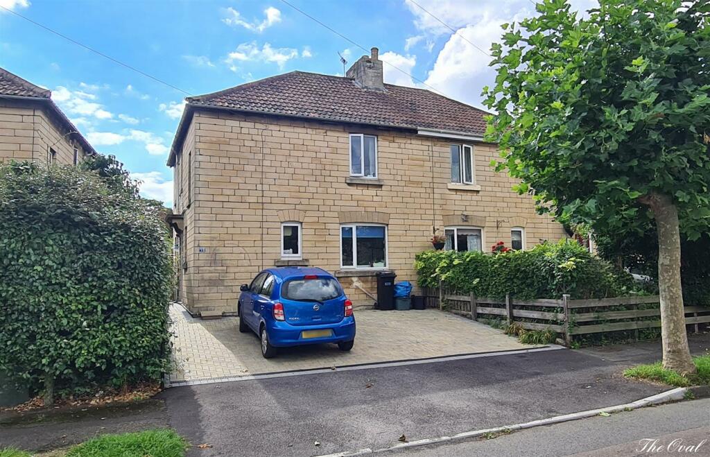 3 bedroom house for rent in The Oval, Bath, BA2