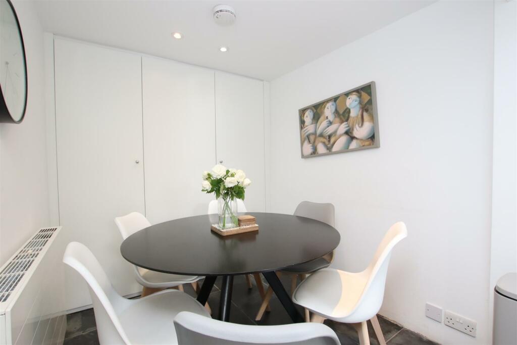 Additional property image - Caroline Place, Bath