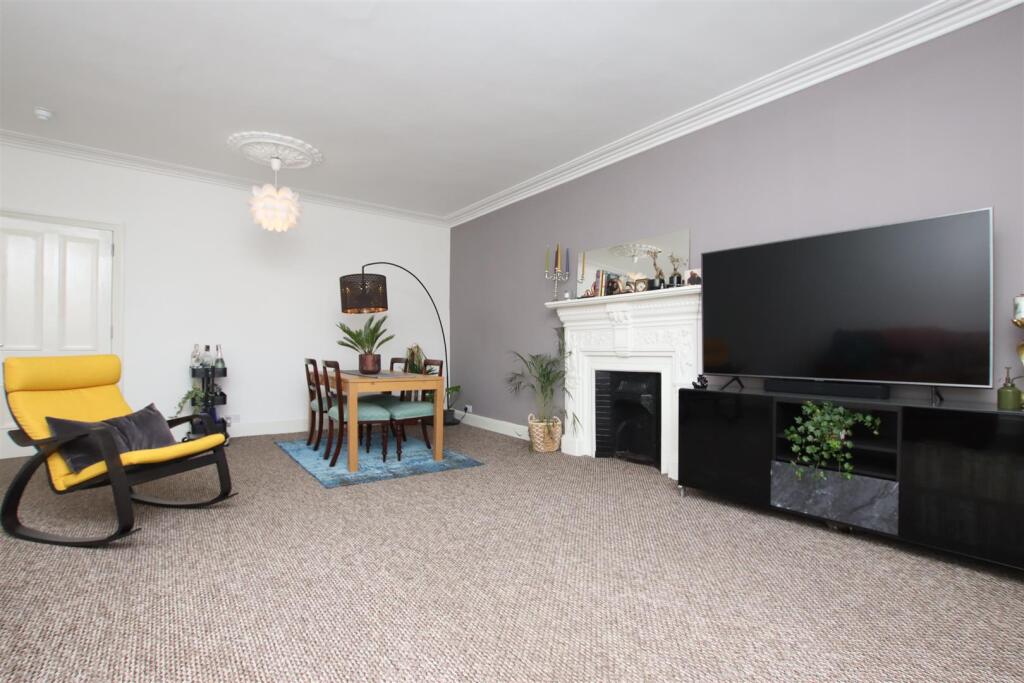 Additional property image - Downleaze, Stoke Bishop, Bristol, BS9