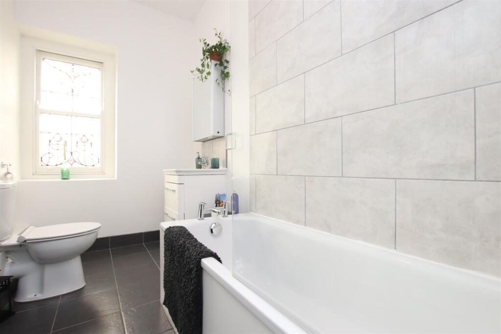 Additional property image - Downleaze, Stoke Bishop, Bristol, BS9