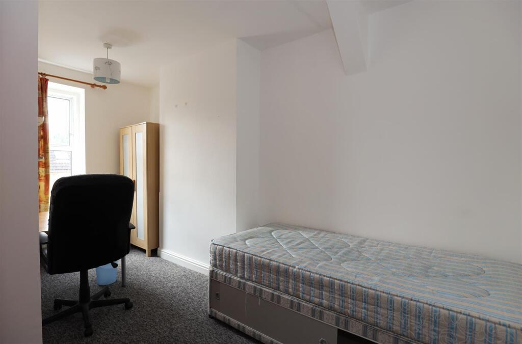 Additional property image - Bradford Road, Combe Down, BA2