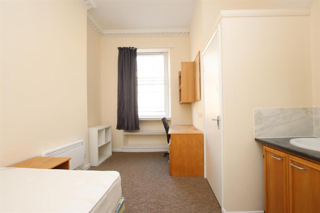 Additional property image - Park Street, Bristol, BS1